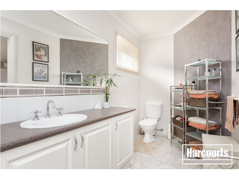 6 Sandstone Court, Hastings VIC 3915