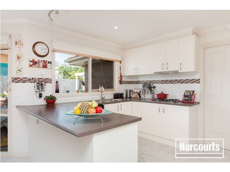 6 Sandstone Court, Hastings VIC 3915