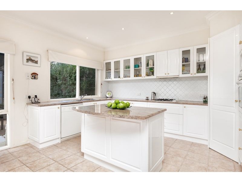 11 Kotor Close, Mount Martha VIC 3934