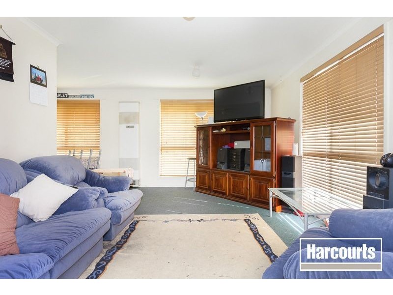 17 Penhurst Avenue, Hastings VIC 3915