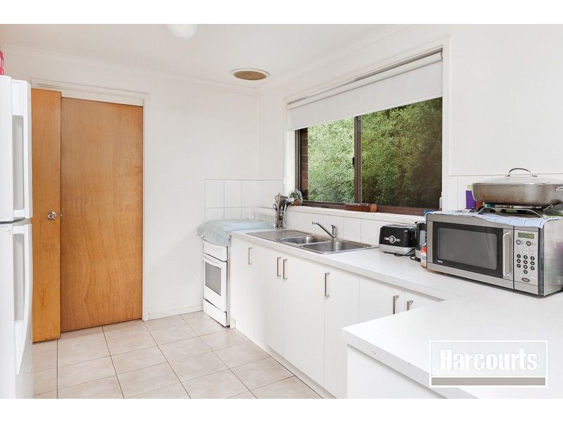 17 Penhurst Avenue, Hastings VIC 3915