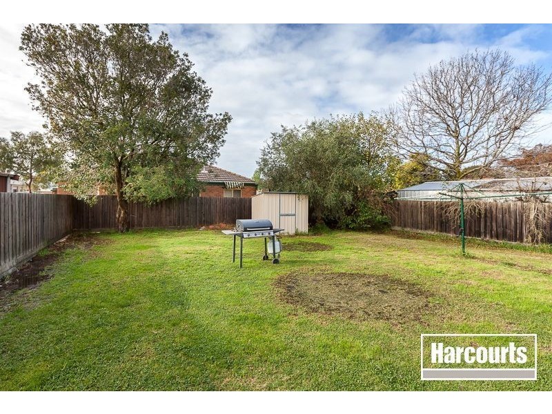 17 Penhurst Avenue, Hastings VIC 3915