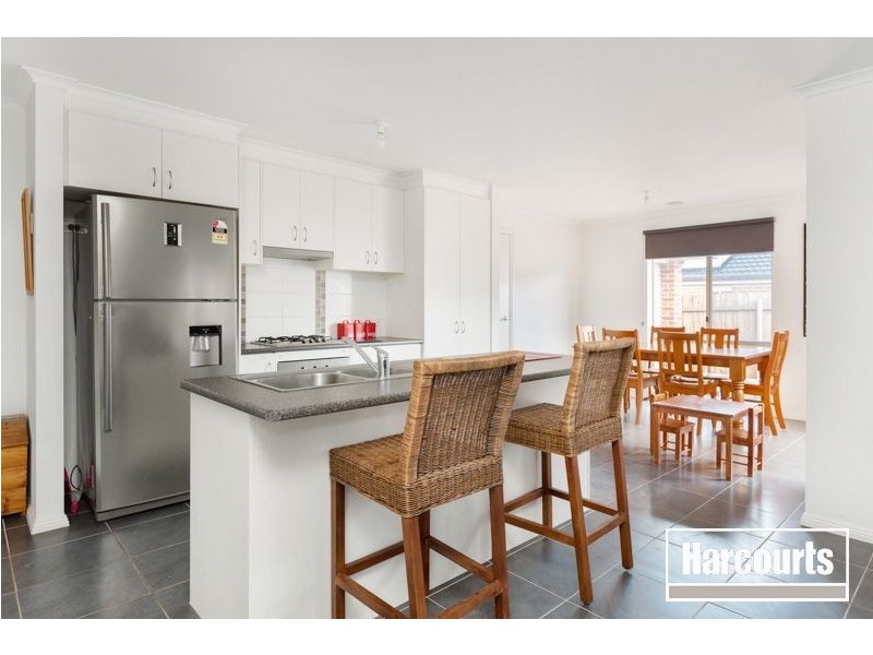 24 Olivia Way, Hastings VIC 3915