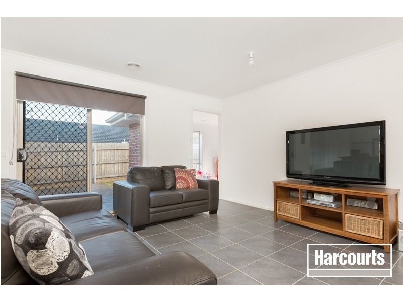 24 Olivia Way, Hastings VIC 3915