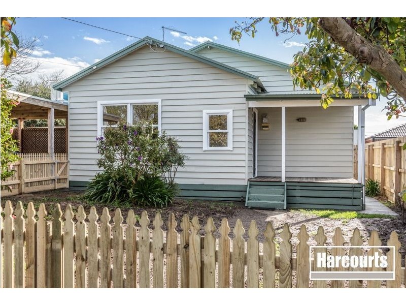 18 Douglas Street, Hastings VIC 3915