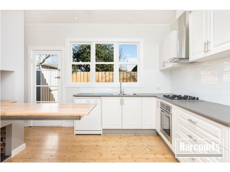18 Douglas Street, Hastings VIC 3915
