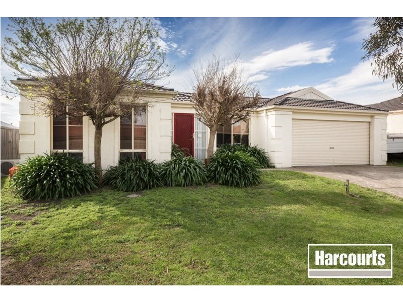 15 Windella Grove, Skye VIC 3977