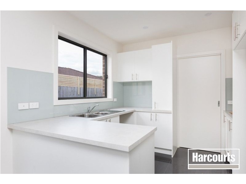 2/1 Victoria Street, Hastings VIC 3915