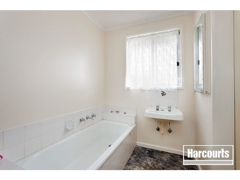5 Bataan Court, Hastings VIC 3915