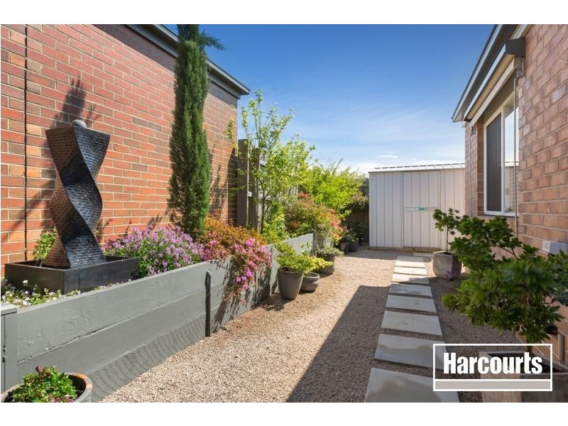 11 Brandary Place, Hastings VIC 3915
