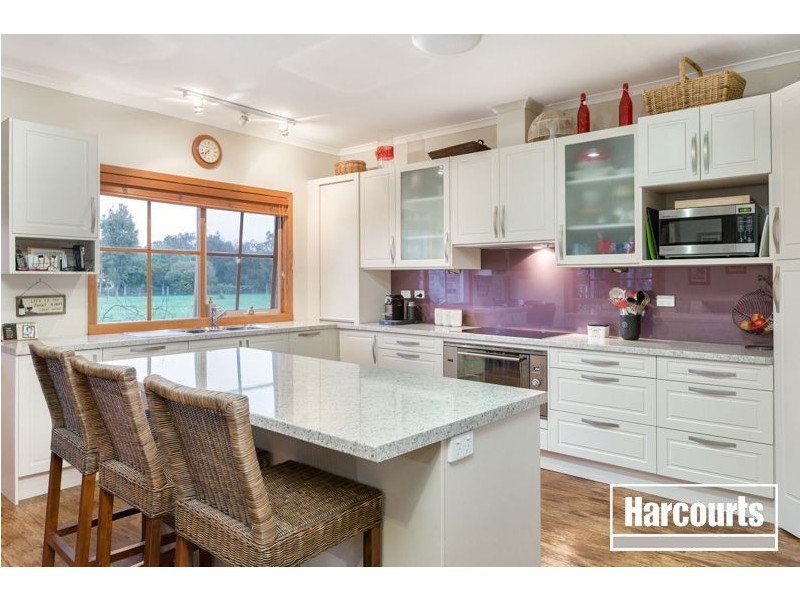 165 Hendersons Road, Bittern VIC 3918
