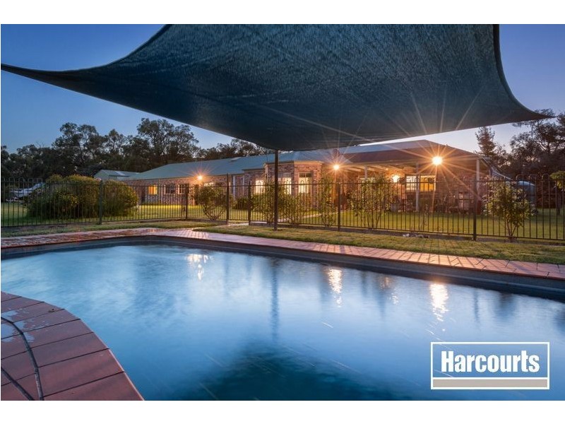165 Hendersons Road, Bittern VIC 3918