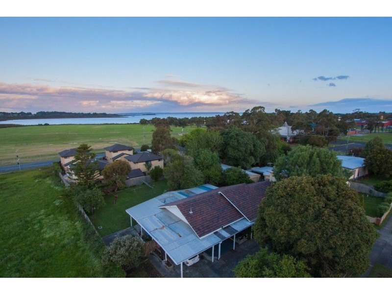 85 Marine Parade, Hastings VIC 3915