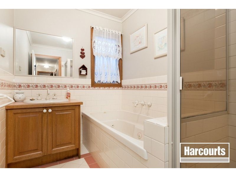 12 Cameron Court, Somerville VIC 3912