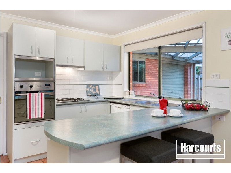 15 Warranqite Crescent, Hastings VIC 3915