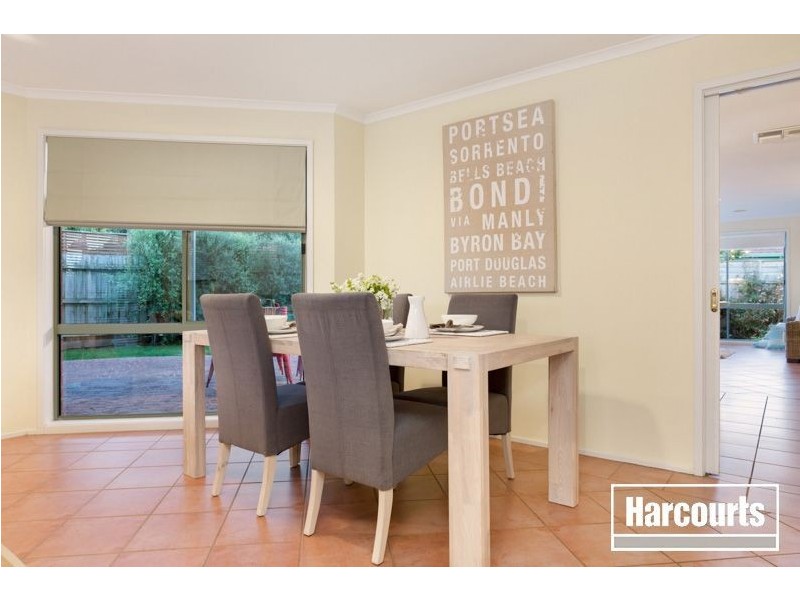 15 Warranqite Crescent, Hastings VIC 3915