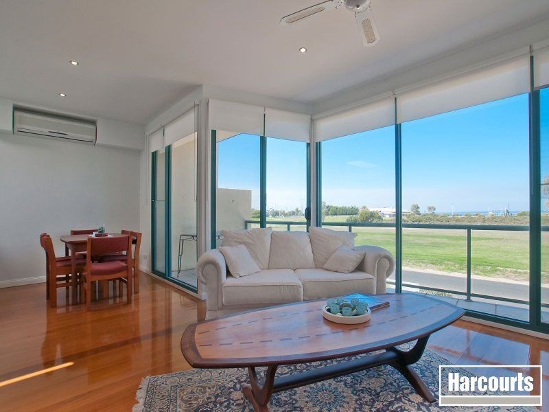 2/2 Skinner Street, Hastings VIC 3915