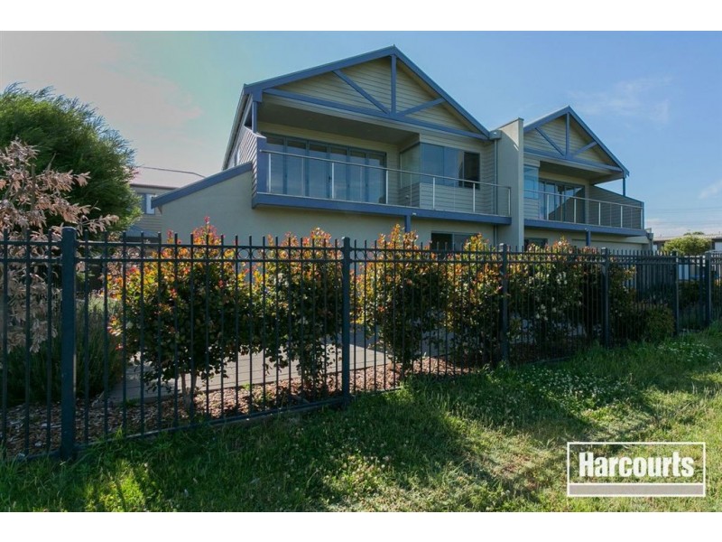 2/12 Skinner Street, Hastings VIC 3915