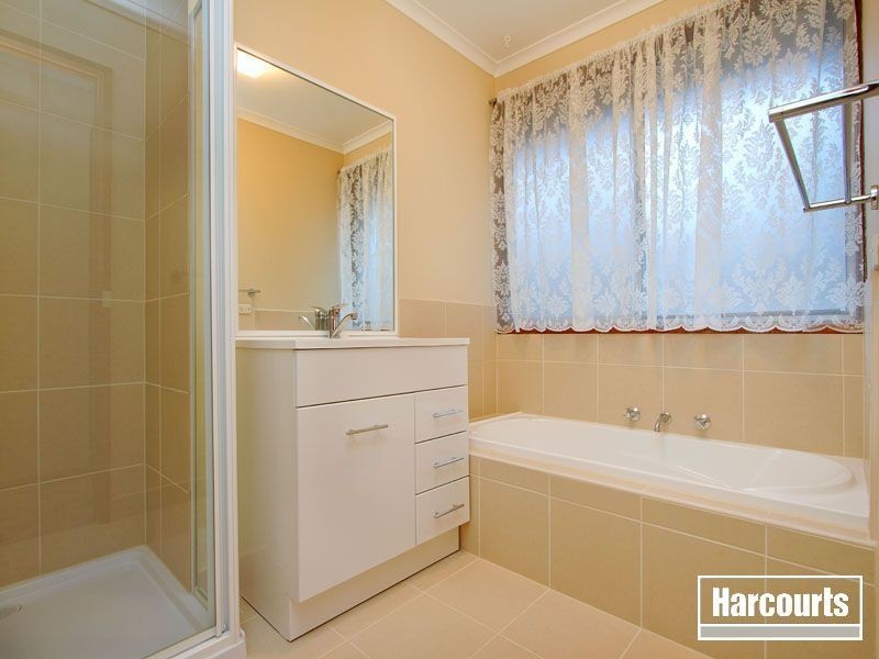 12 Sassasfras Drive, Frankston VIC 3199