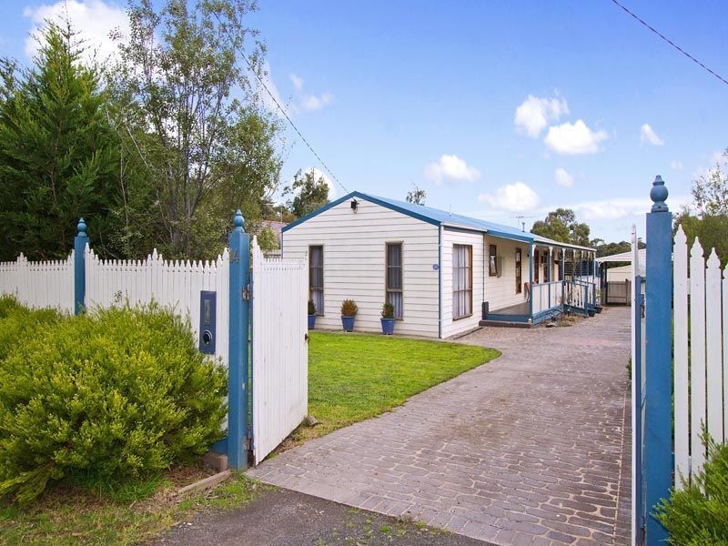 14 Vale Street, Bittern VIC 3918