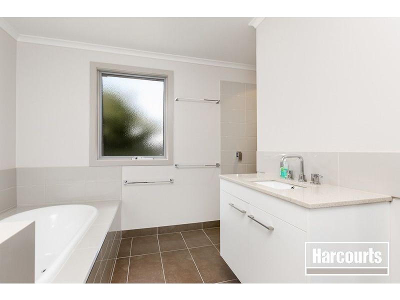 2 Janeen Court, Crib Point VIC 3919