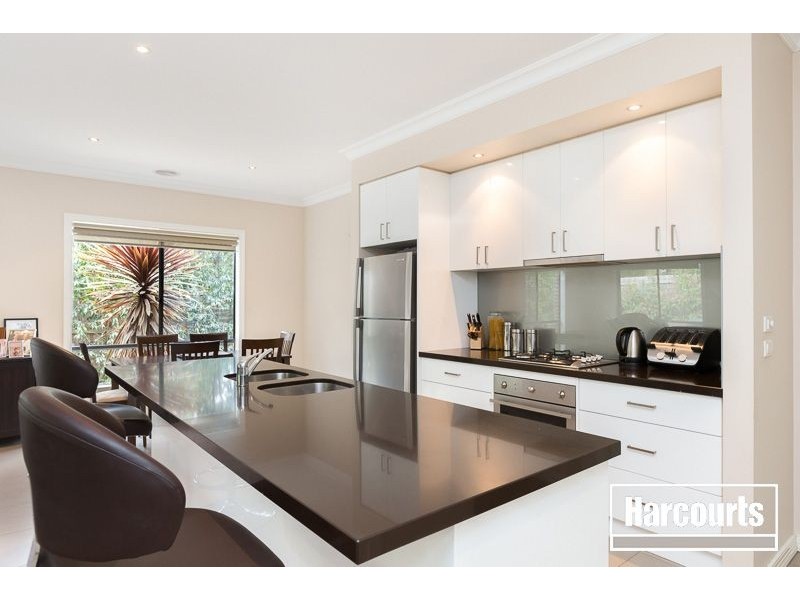 11 Victor Drive, Hastings VIC 3915