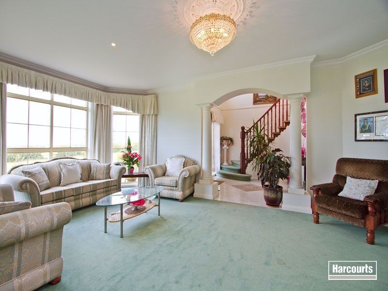 2 Lady Nelson Parkway, Bittern VIC 3918