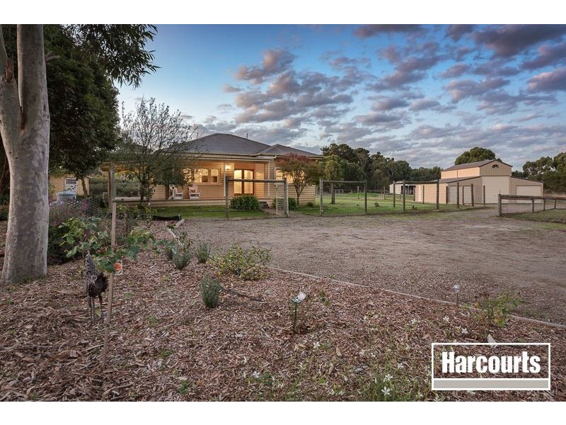 246 Davies Road, Bittern VIC 3918