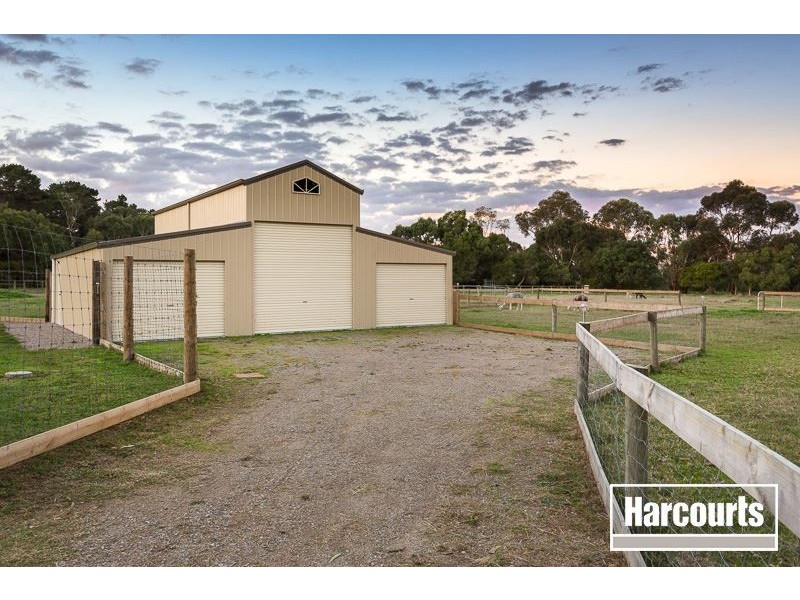 246 Davies Road, Bittern VIC 3918