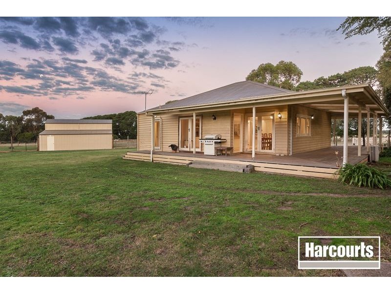 246 Davies Road, Bittern VIC 3918