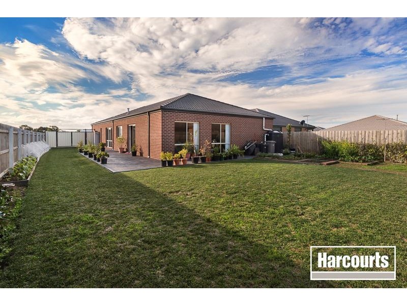 19 Dylan Drive, Hastings VIC 3915