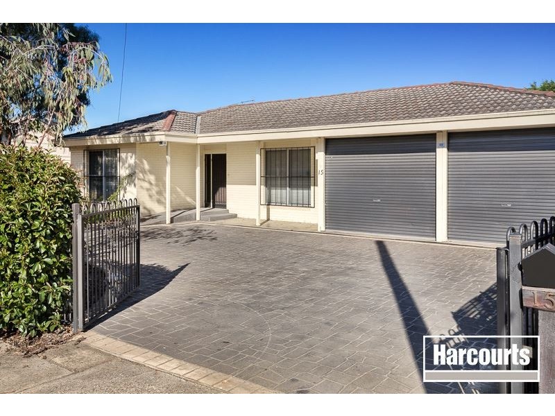 15 Elizabeth Street, Hastings VIC 3915