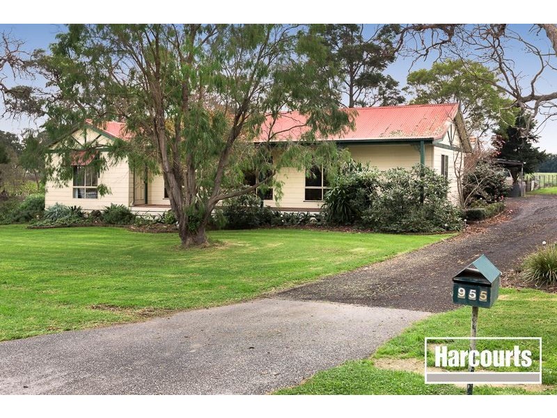 955 Robinsons Road, Pearcedale VIC 3912