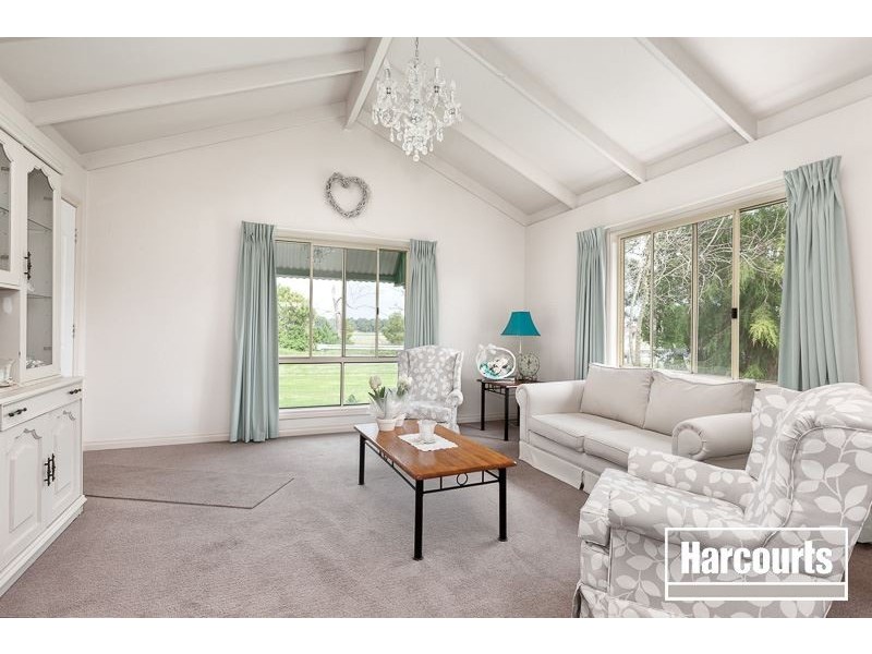 955 Robinsons Road, Pearcedale VIC 3912