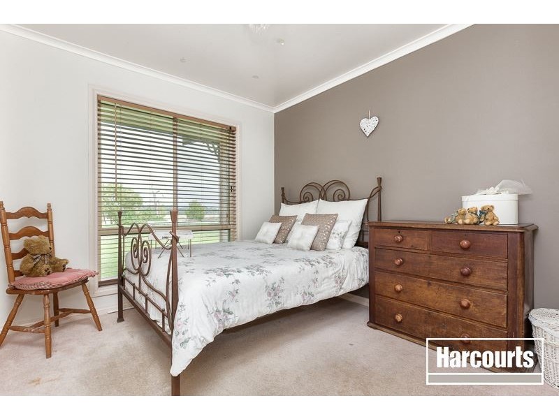 955 Robinsons Road, Pearcedale VIC 3912