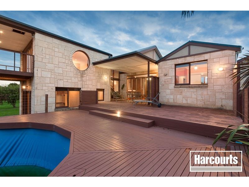 5 Sandstone Island Circle, Bittern VIC 3918