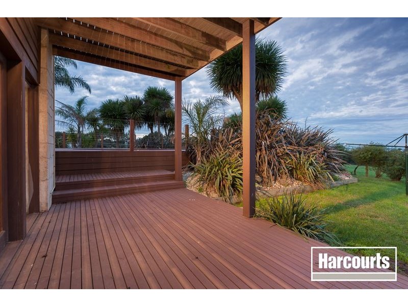 5 Sandstone Island Circle, Bittern VIC 3918