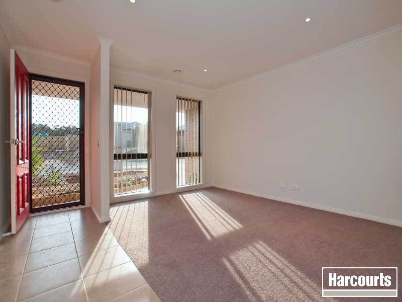33 Olivia Way, Hastings VIC 3915