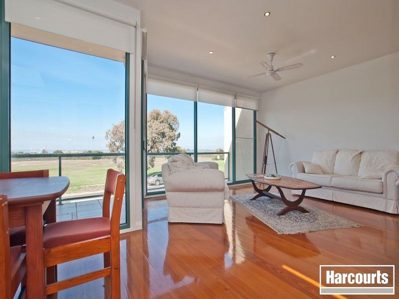 2/2 Skinner Street, Hastings VIC 3915