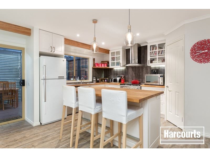 2 Vale Street, Bittern VIC 3918