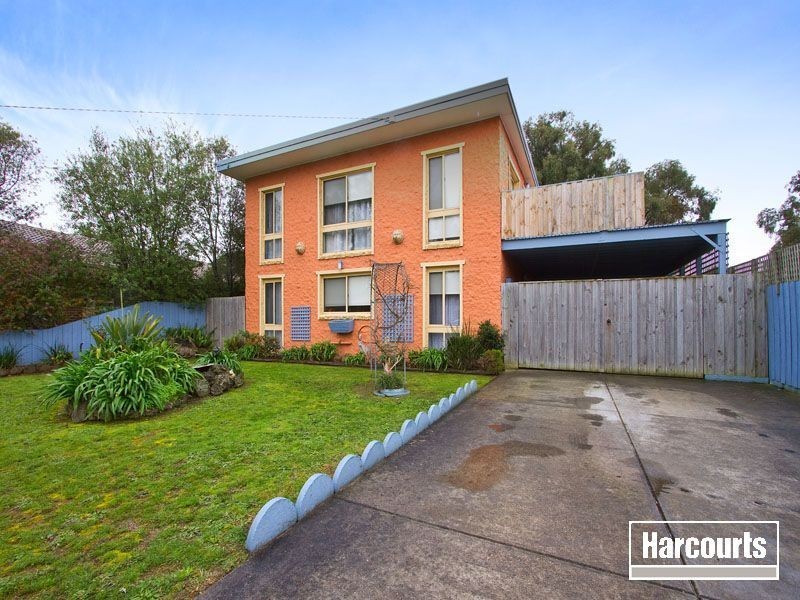 16 Reid Parade, Hastings VIC 3915