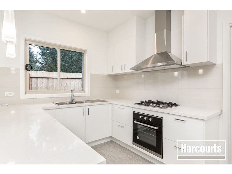 8 Considine Street, Bittern VIC 3918