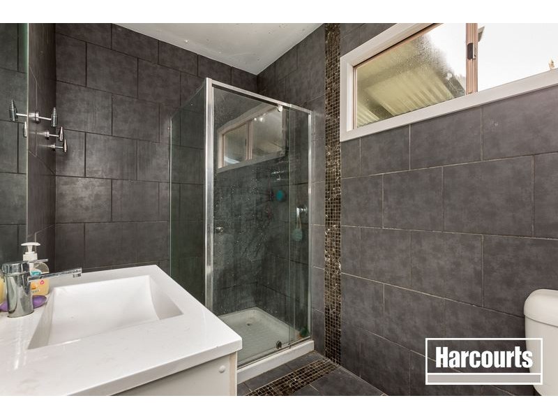 2 Jarrah Court, Frankston North VIC 3200