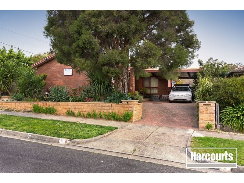 6 Chatswood Ave, Langwarrin VIC 3910