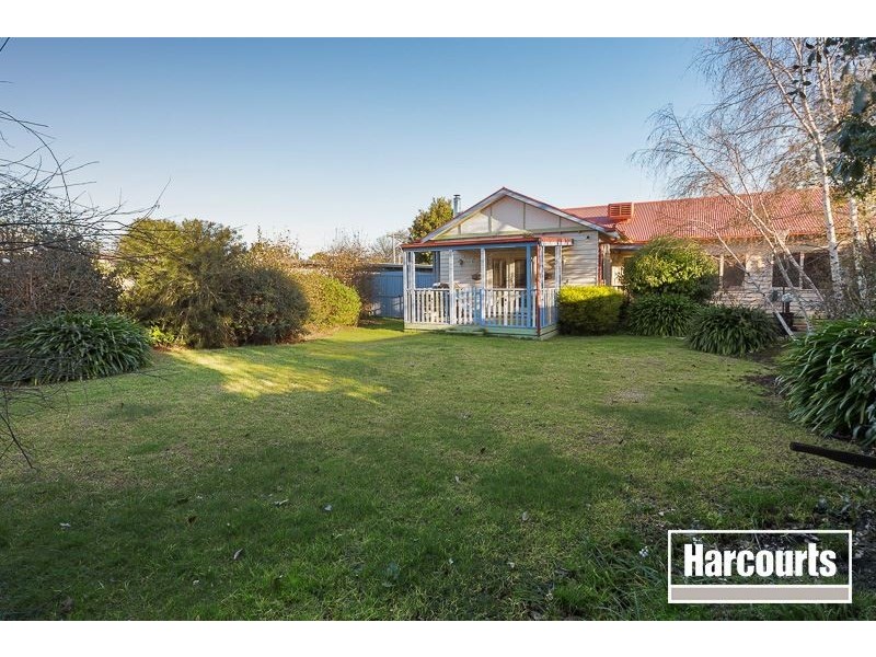 3 Pine Grove, Tyabb VIC 3913