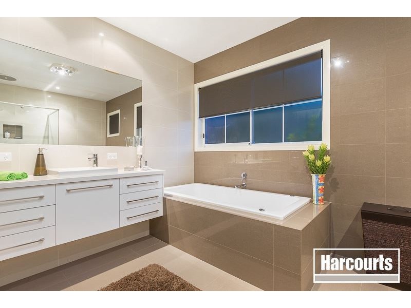 54 Two Bays Road, Mount Eliza VIC 3930