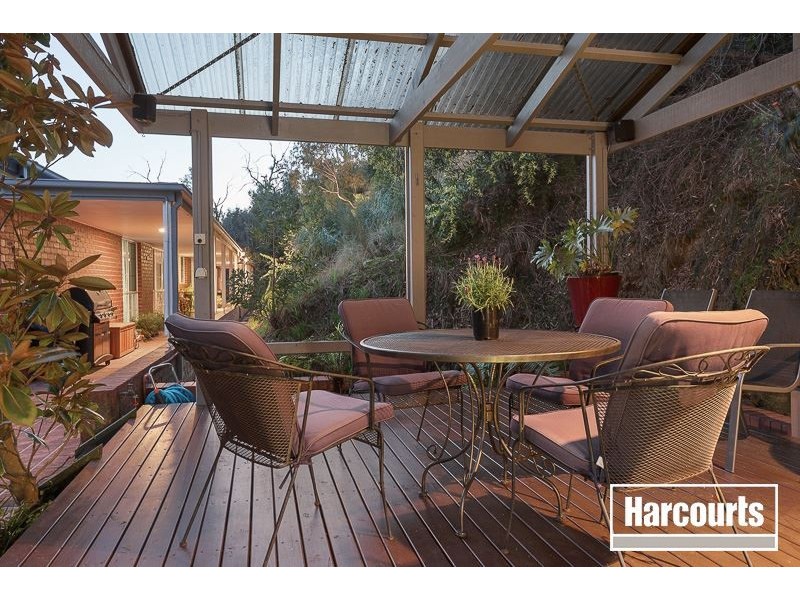 54 Two Bays Road, Mount Eliza VIC 3930