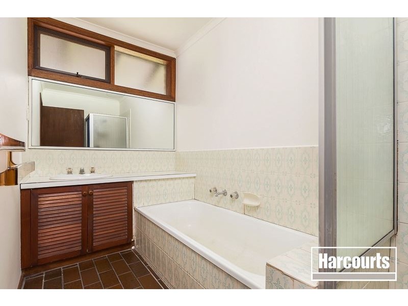 11 Wonderland Avenue, Tuerong VIC 3915