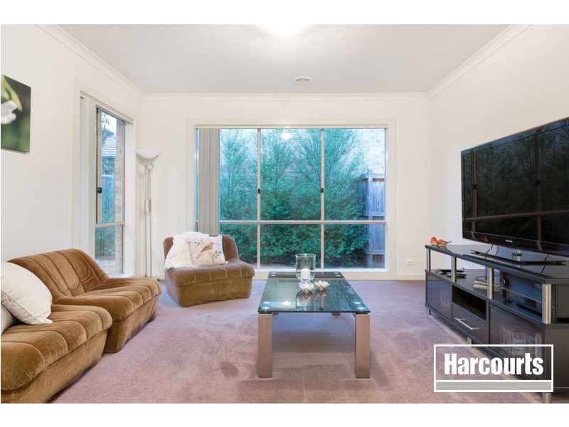 10 James Hird Drive, Hastings VIC 3915