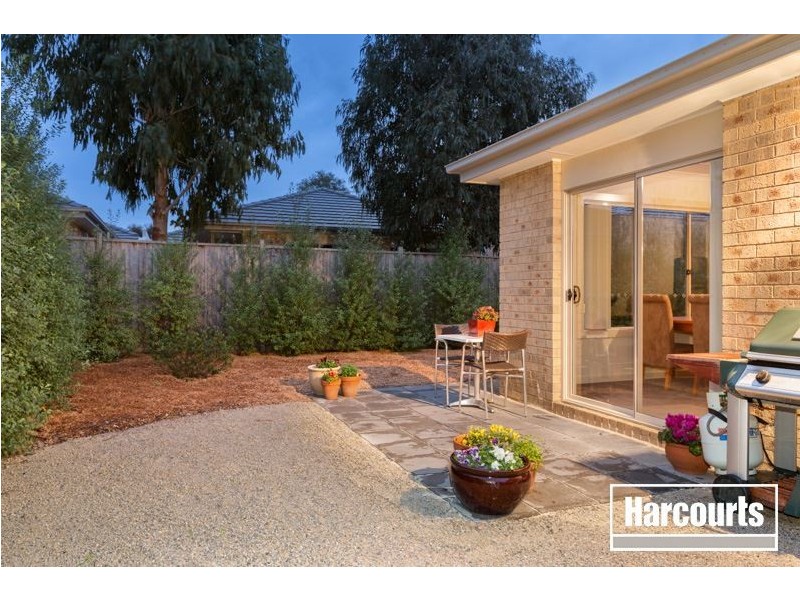 10 James Hird Drive, Hastings VIC 3915